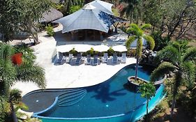 Mikado Natural Lodge